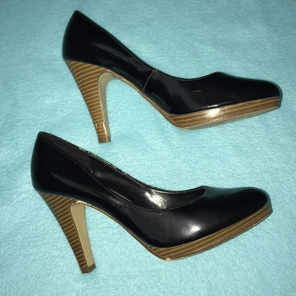 FIONI black shinny pumps stacked heel size 7.5 - Picture 3 of 4